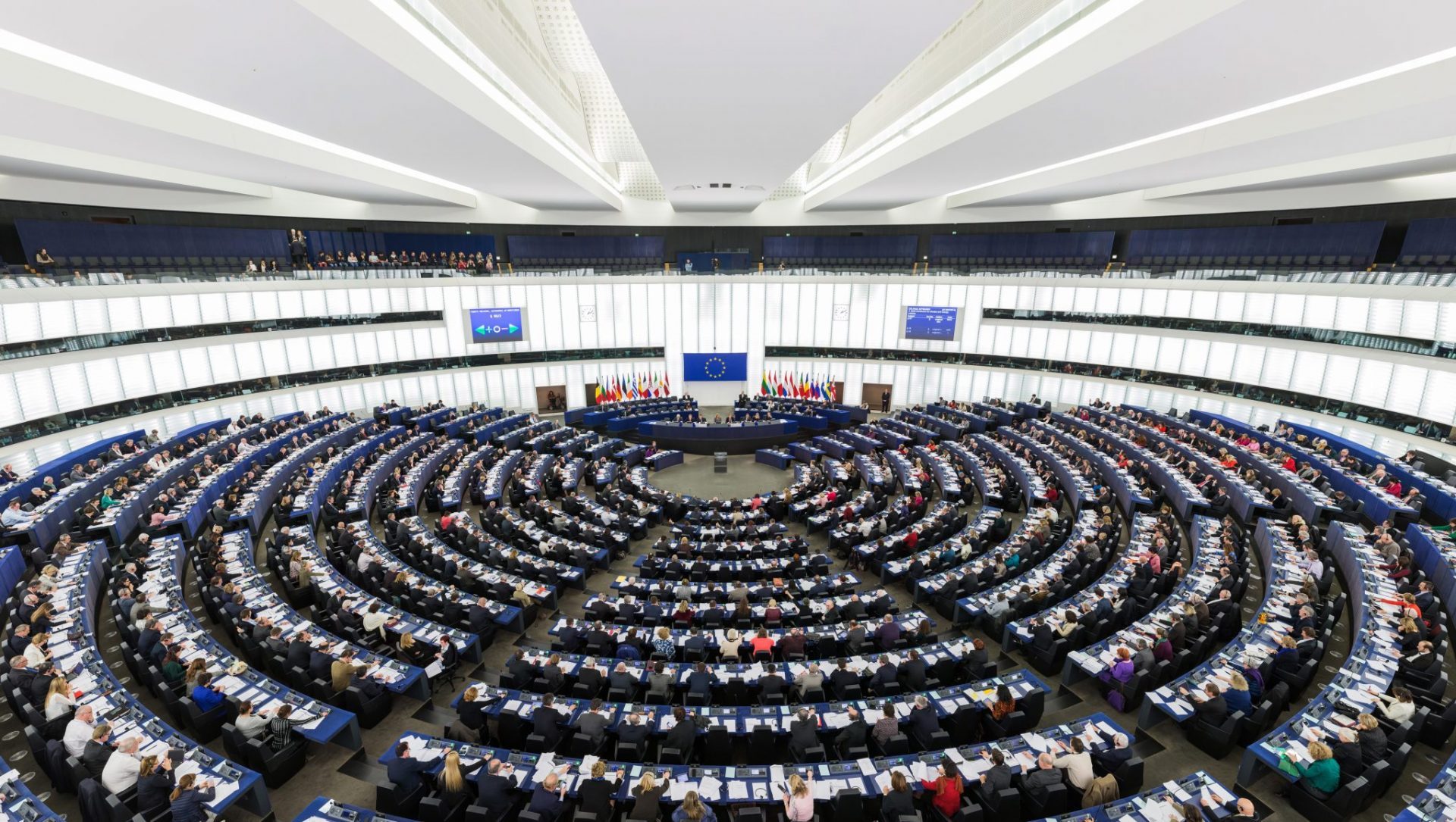 Parlamento europeo 3 1920x1085